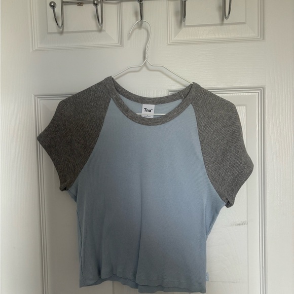 Aritzia ribbed top - Picture 2 of 2